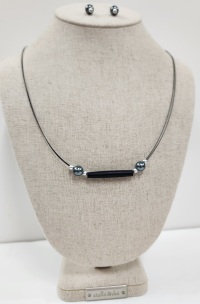 Set - Necklace and earring - BK and Silver