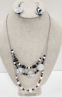Set - Necklace and Earring - Black and White