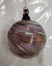Blown Glass - Gazing Ball - Mauve